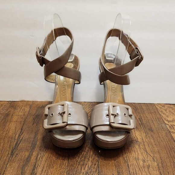 CHLOE Platform Dark Mauve Wedges with Large Buckle - Picture 2 of 12